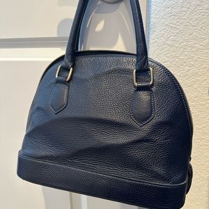 Genuine Italian Leather Handbag in Navy.